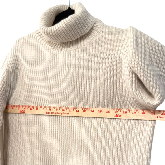 Jenni Kayne S Oversized 100% Cashmere Fisherman $575 Turtleneck Sweater Ivory - Picture 8 of 14